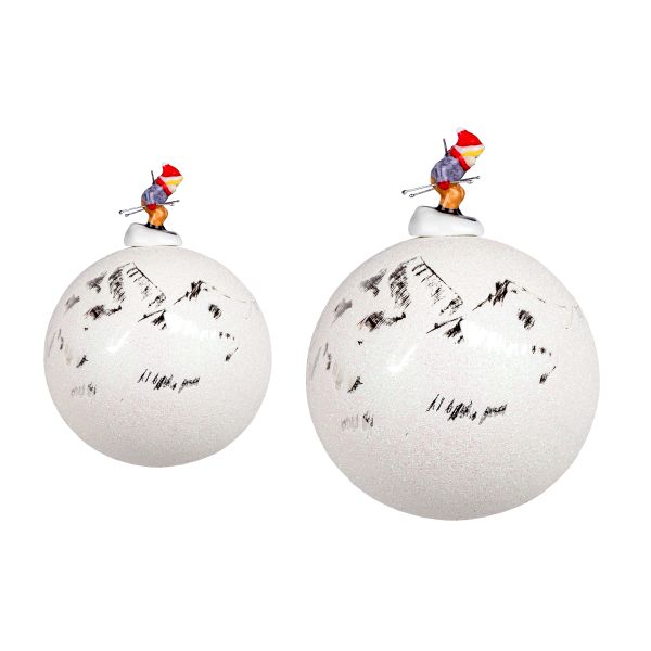 8 cm mundgeblasene Glaskugel mit Porzellankappe | Winterlandschaft 2 |